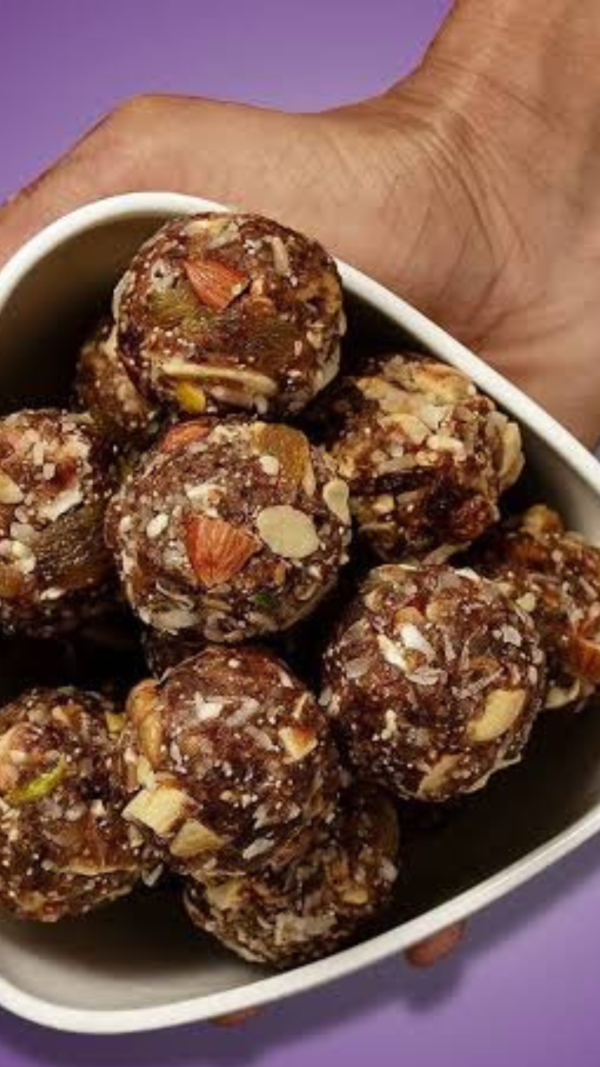 Jaggery Dryfruit Jachaki Laddu - Post Pregnancy Wellness Laddus